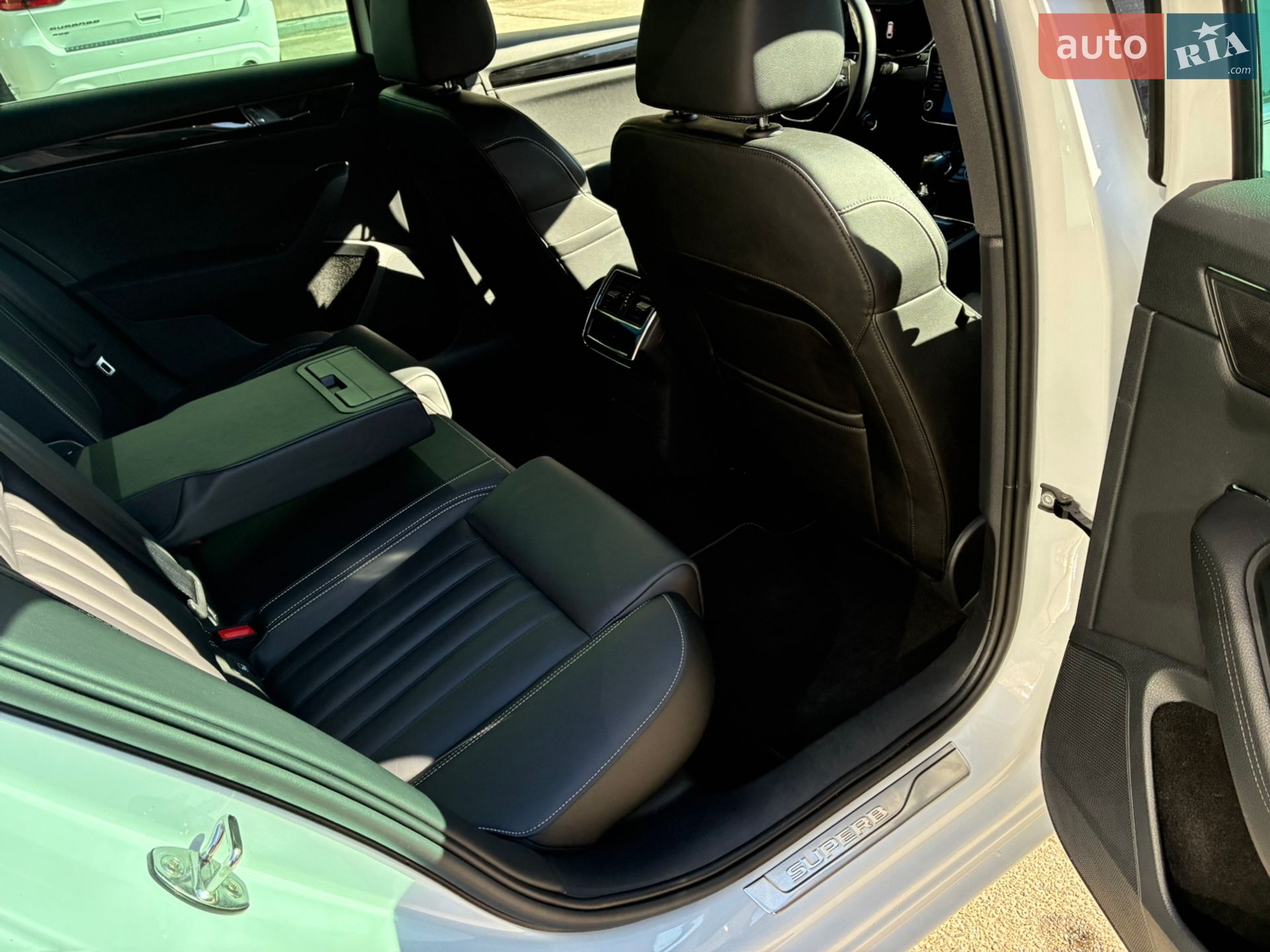 Skoda Superb 2023 VIN TMBLR7NPXP7018461 фото оголошення 22 з 94