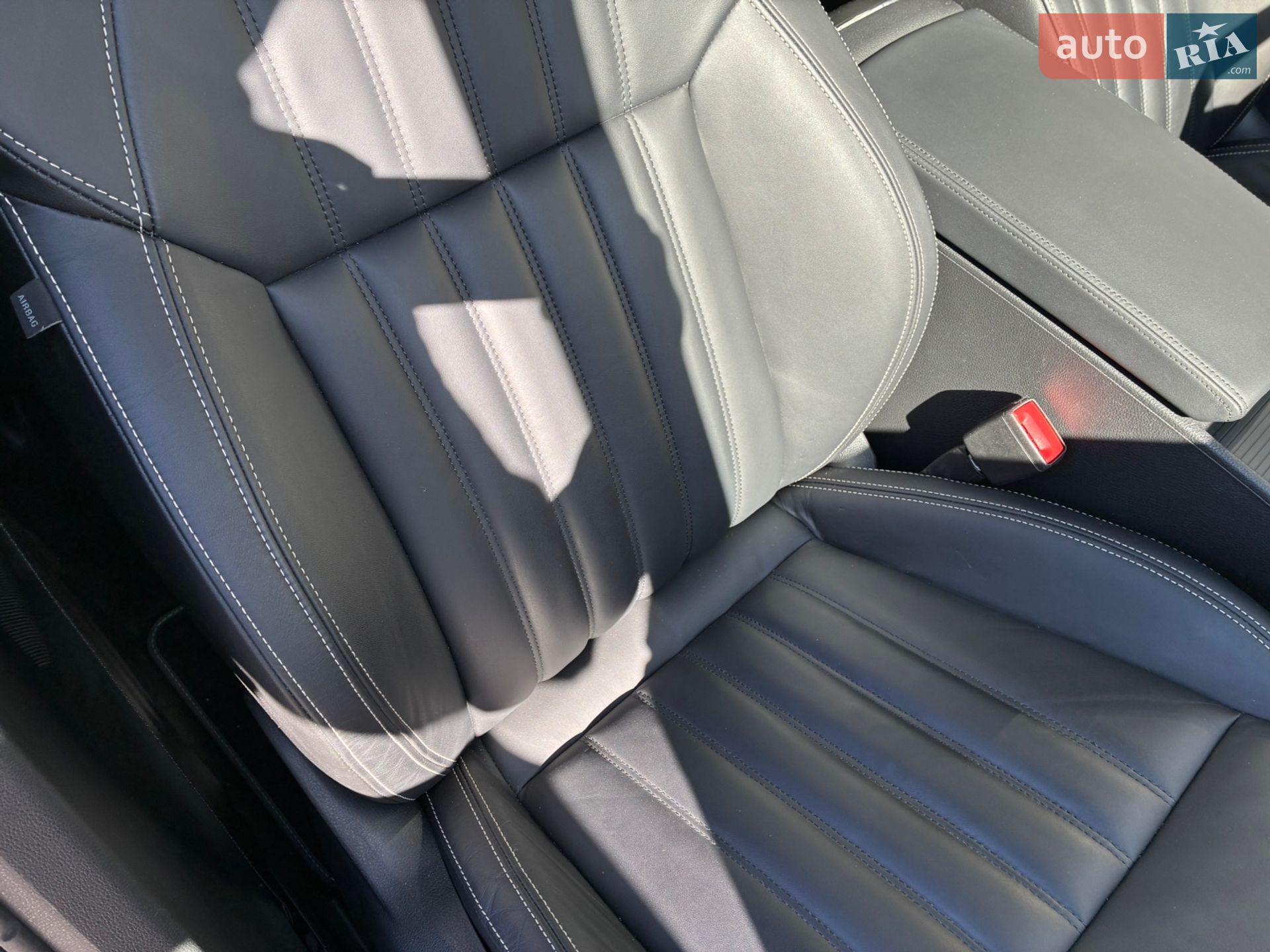 Skoda Superb 2023 VIN TMBLR7NPXP7018461 фото оголошення 32 з 94