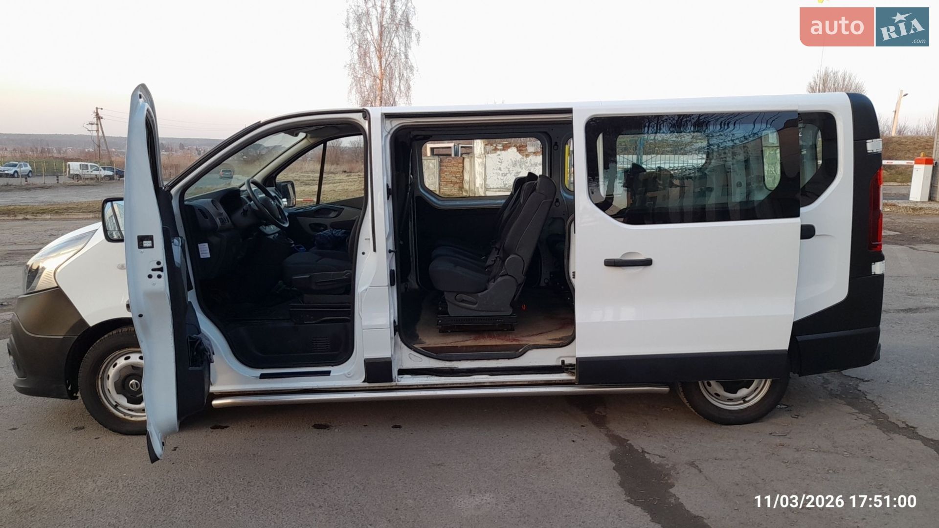 Nissan NV300 2019 VIN VNVF4000563541982 фото оголошення 13 з 16