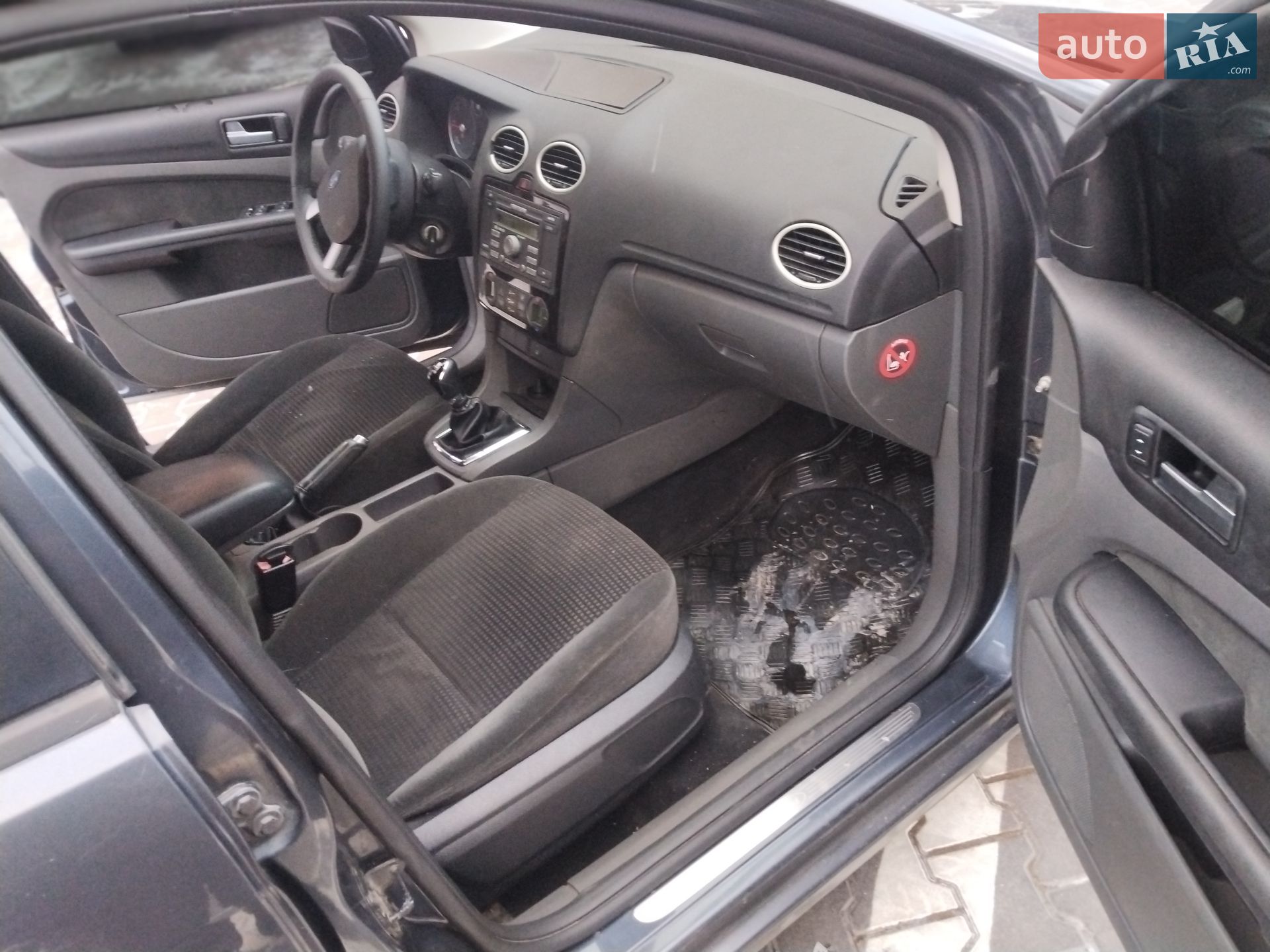 Ford Focus 2006 VIN WF0WXXGCDW6M46477 фото оголошення 12 з 22