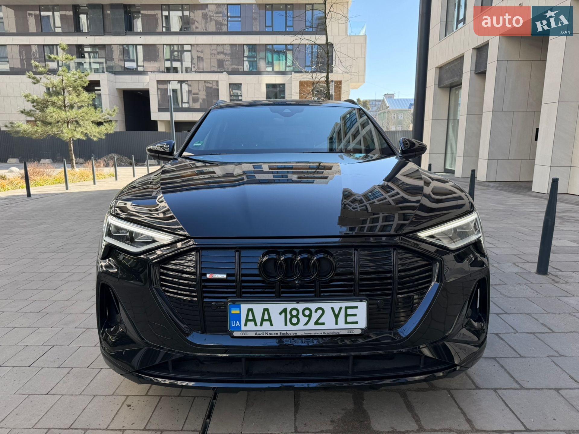 Audi e-tron Sportback 2022 VIN WAUZZZGE1NB046187 фото оголошення 3 з 20