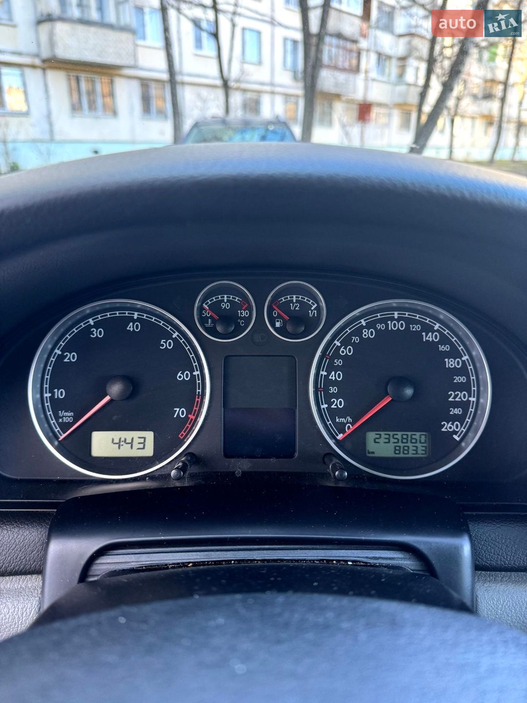Volkswagen Passat 2001 VIN WVWZZZ3BZ1P202874 фото оголошення 6 з 9