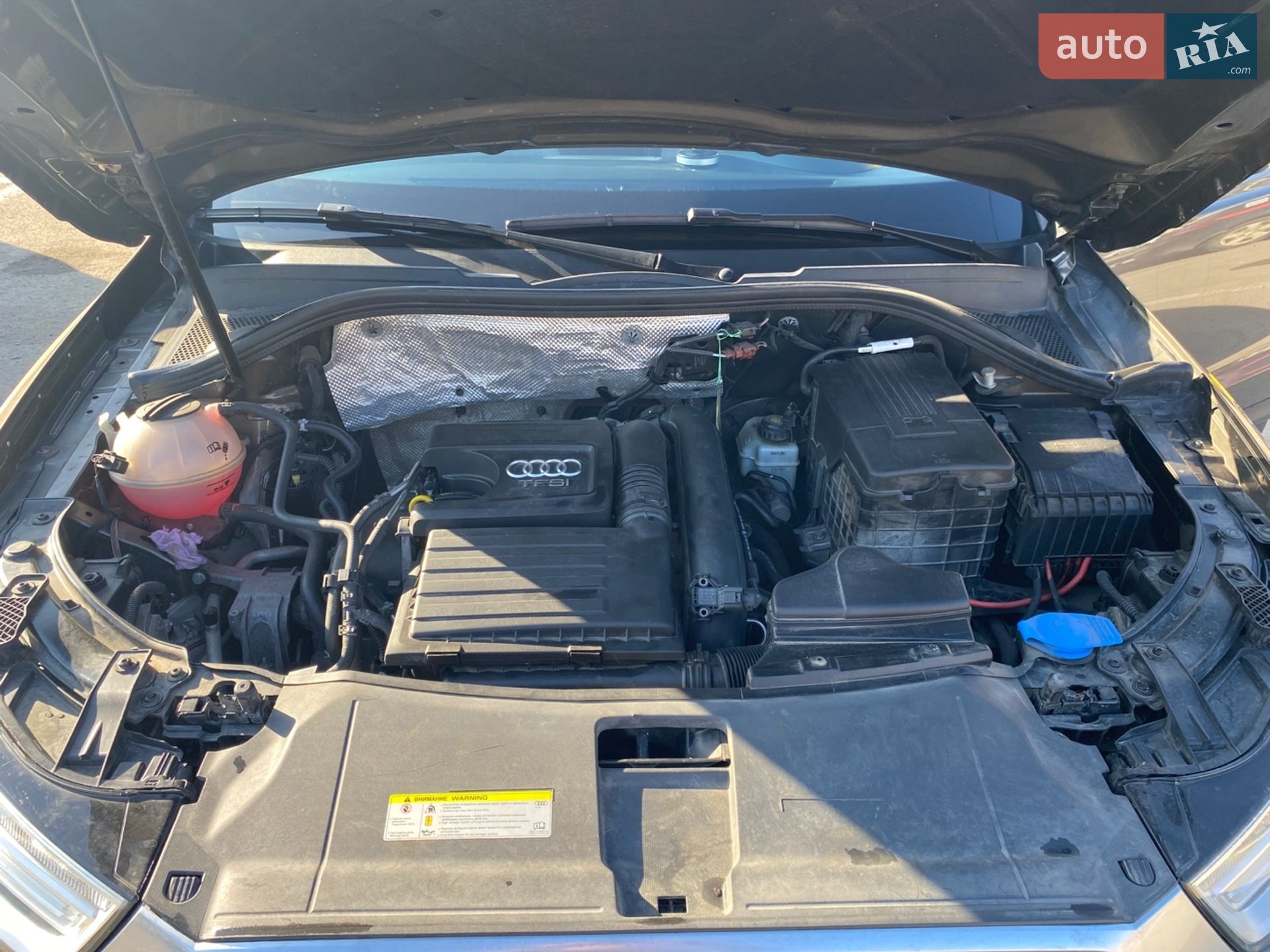 Audi Q3 2016 VIN WAUZZZ8U1GR069226 фото оголошення 12 з 18