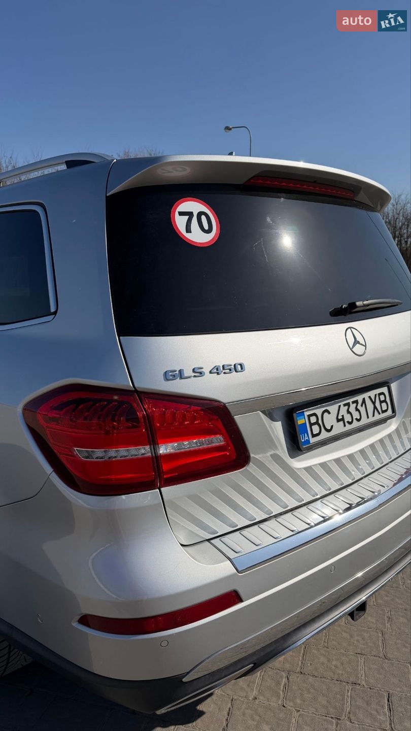 Mercedes-Benz GLS-Class 2018 VIN 4JGDF6EE9JB126835 фото оголошення 3 з 31