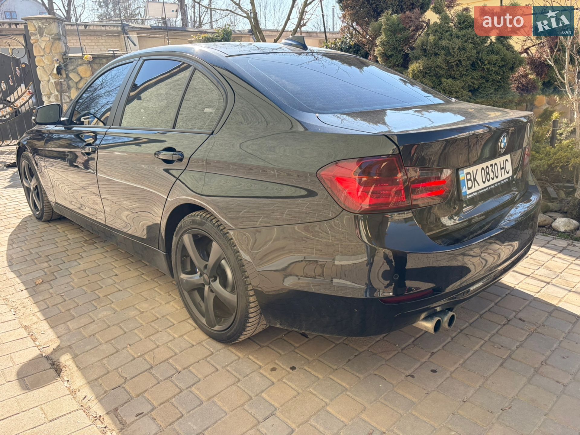 BMW 3 Series 2013 VIN WBA3E51010F571694 фото оголошення 23 з 28