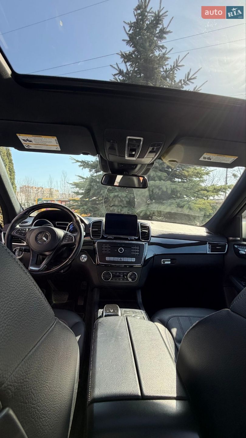 Mercedes-Benz GLS-Class 2018 VIN 4JGDF6EE9JB126835 фото оголошення 18 з 31