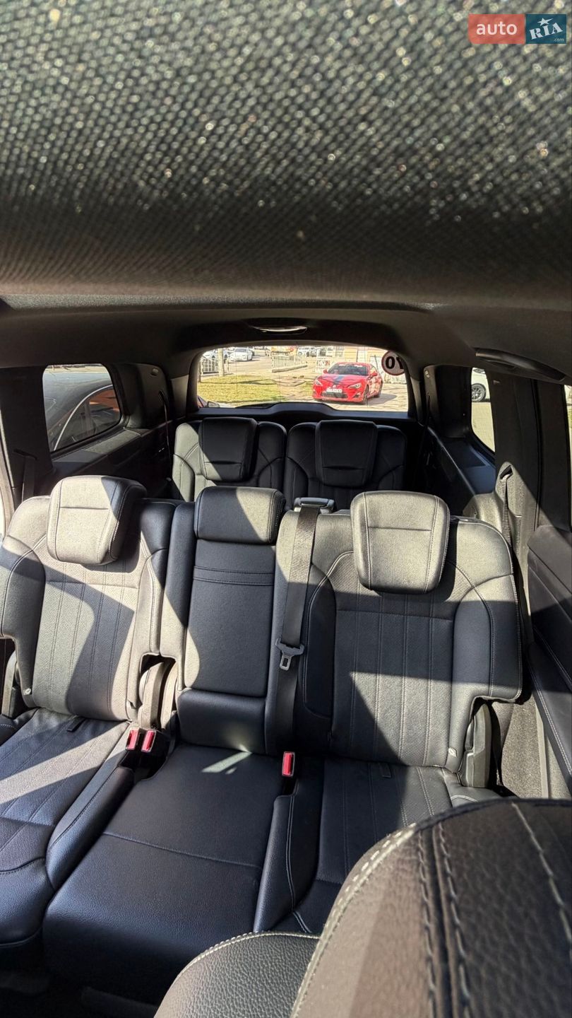 Mercedes-Benz GLS-Class 2018 VIN 4JGDF6EE9JB126835 фото оголошення 21 з 31