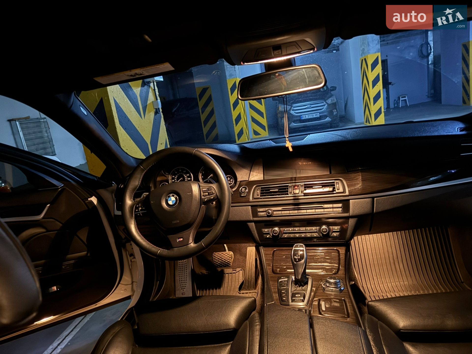 BMW 5 Series 2012 VIN WBAFU7C51CDU62866 фото оголошення 4 з 15