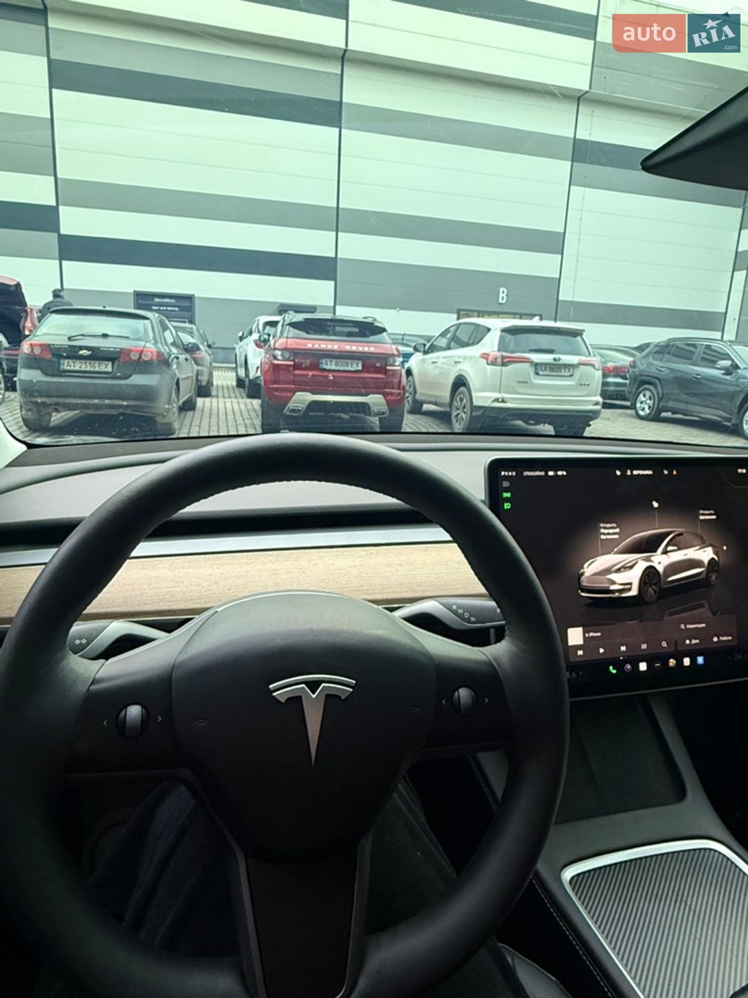 Tesla Model 3 2022 VIN 5YJ3E1EB1NF327661 фото оголошення 2 з 5