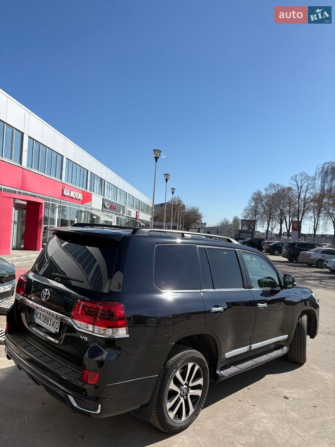 Toyota Land Cruiser 2021 VIN JTMCV05J004326776 фото оголошення 7 з 16