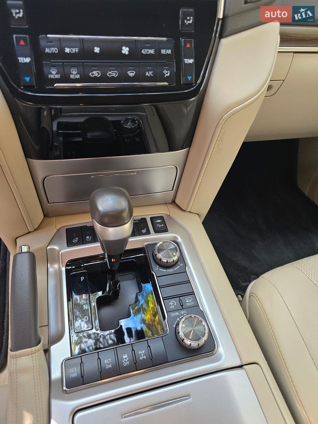 Toyota Land Cruiser 2021 VIN JTMCV05J004326776 фото оголошення 14 з 16