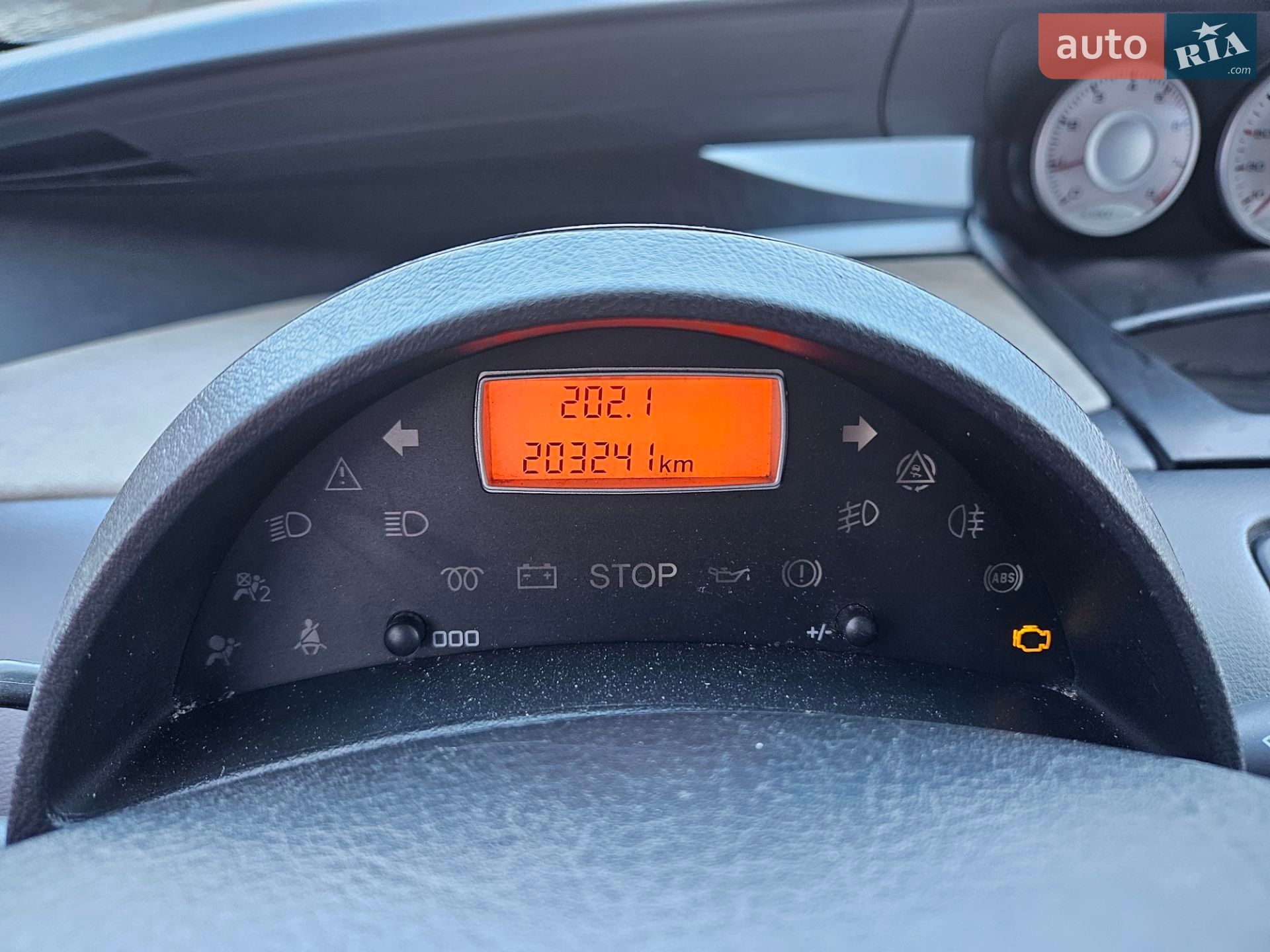 Peugeot 807 2009 VIN VF3EBRFJC9Z024371 фото оголошення 8 з 23