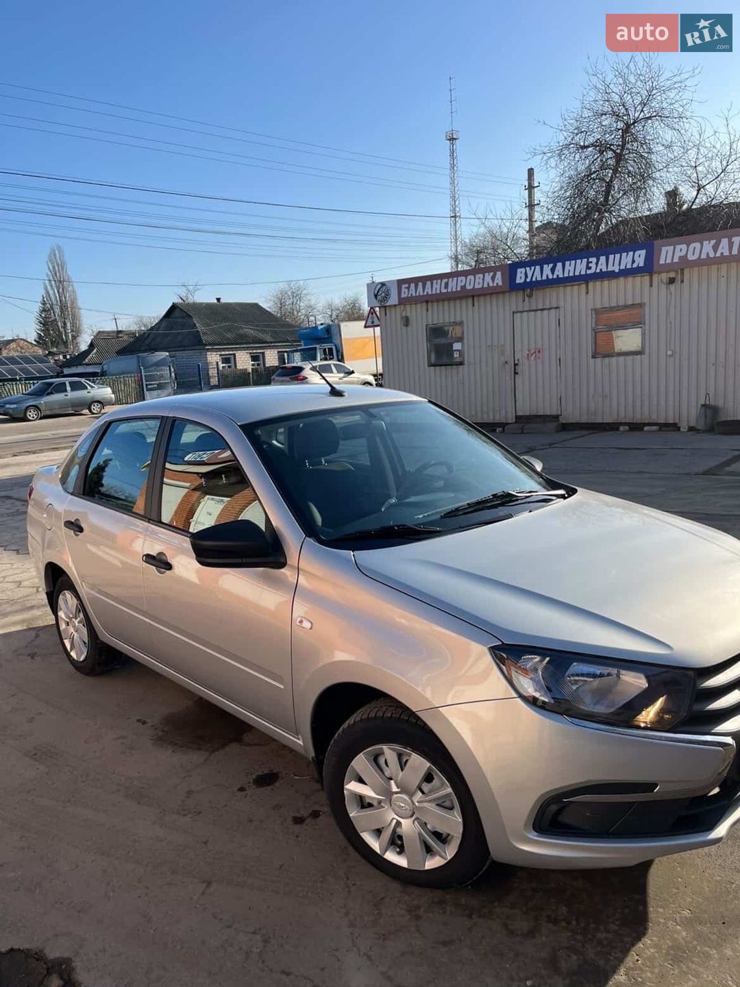 ВАЗ / Lada 2190 Granta 2018 VIN XTA219010K0567898 фото оголошення 21 з 38