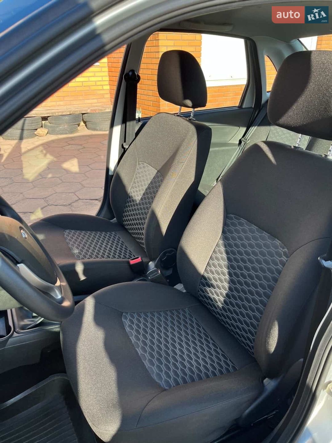 ВАЗ / Lada 2190 Granta 2018 VIN XTA219010K0567898 фото оголошення 30 з 38