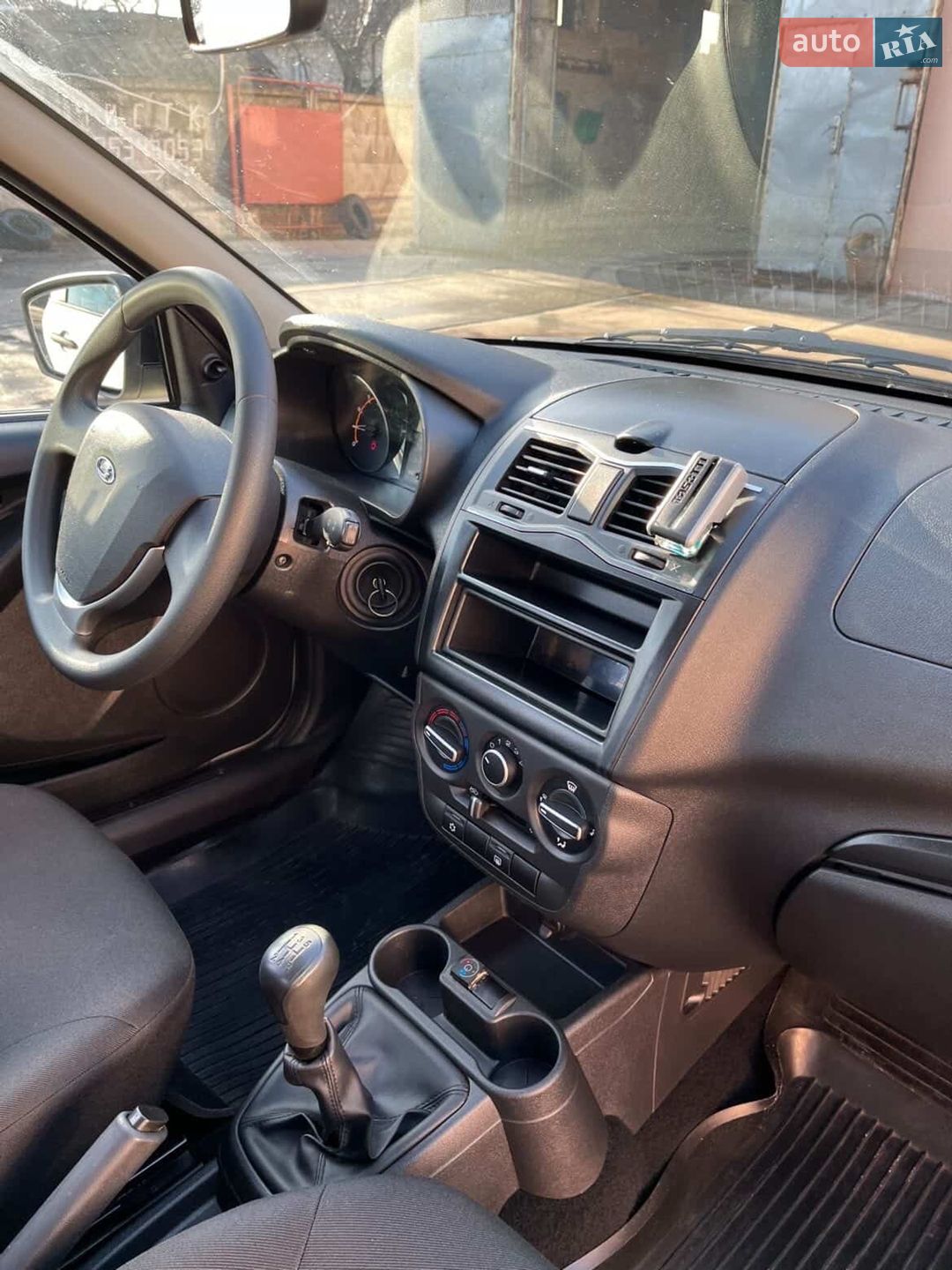 ВАЗ / Lada 2190 Granta 2018 VIN XTA219010K0567898 фото оголошення 31 з 38
