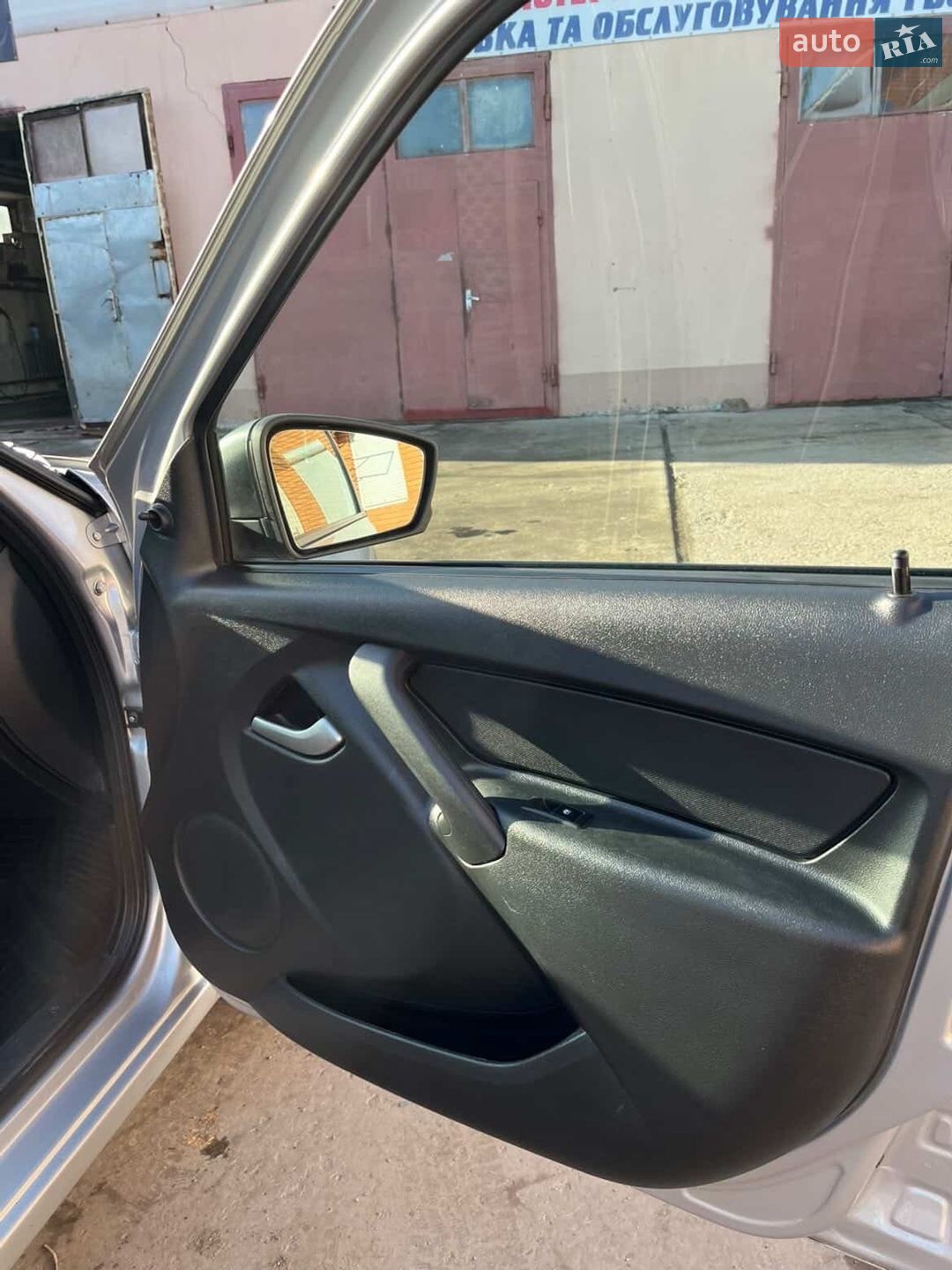 ВАЗ / Lada 2190 Granta 2018 VIN XTA219010K0567898 фото оголошення 38 з 38