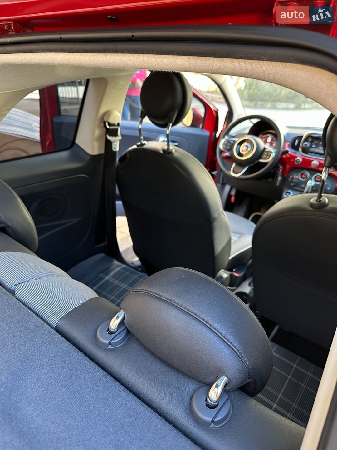 Fiat 500 2017 VIN ZFA3120000J863688 фото оголошення 16 з 26