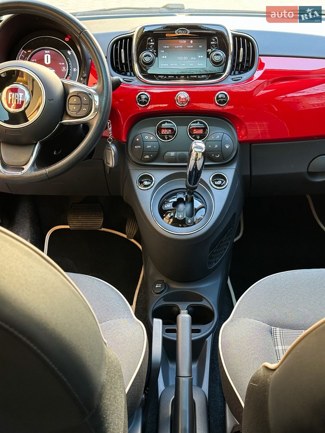 Fiat 500 2017 VIN ZFA3120000J863688 фото оголошення 19 з 26