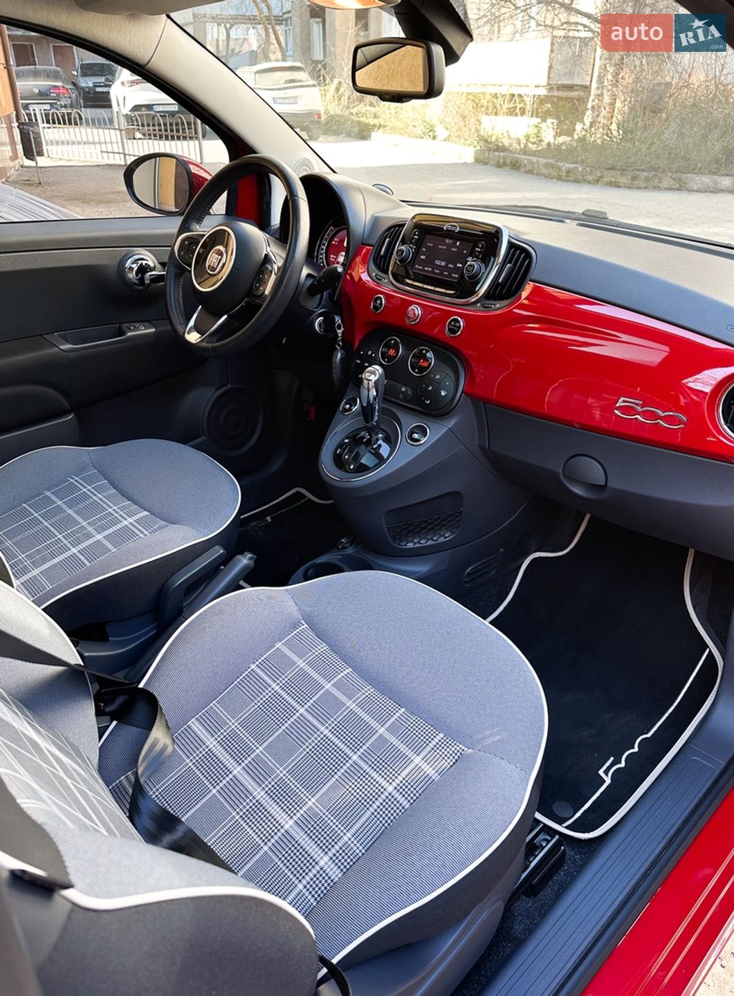 Fiat 500 2017 VIN ZFA3120000J863688 фото оголошення 24 з 26