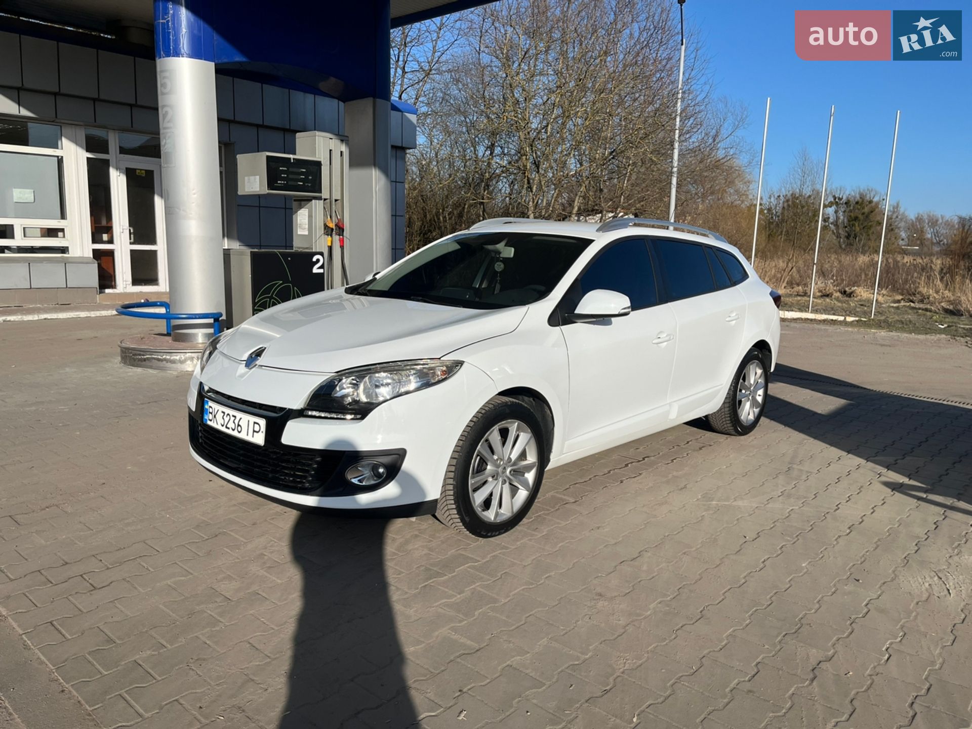 Renault Megane 2012 VIN VF1KZ140647402772 фото оголошення 2 з 53