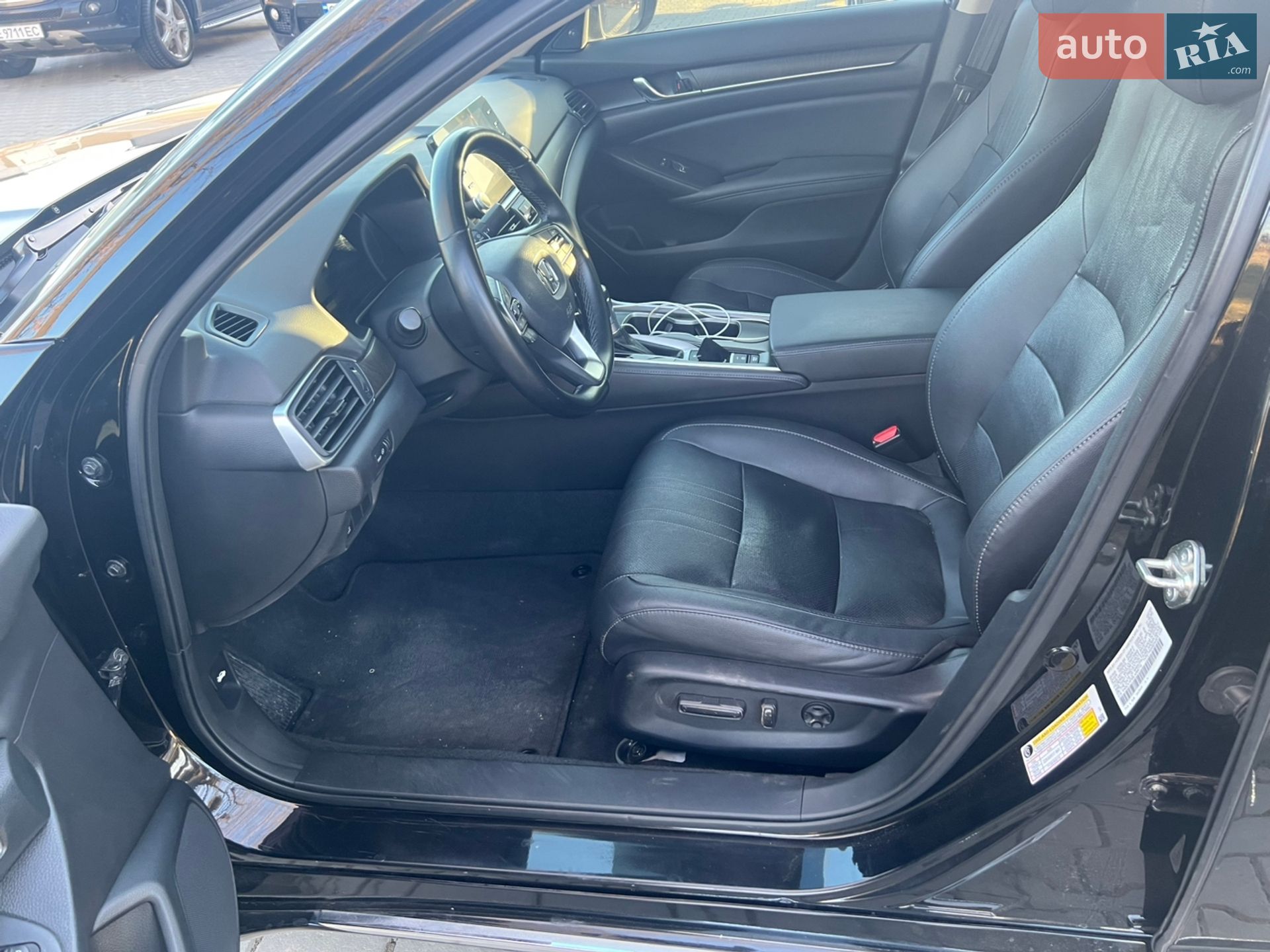 Honda Accord 2020 VIN 1HGCV1F55LA064719 фото оголошення 7 з 12