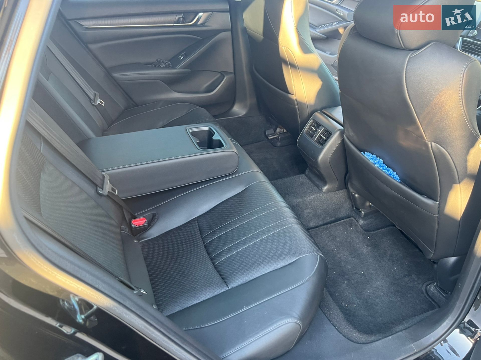 Honda Accord 2020 VIN 1HGCV1F55LA064719 фото оголошення 9 з 12