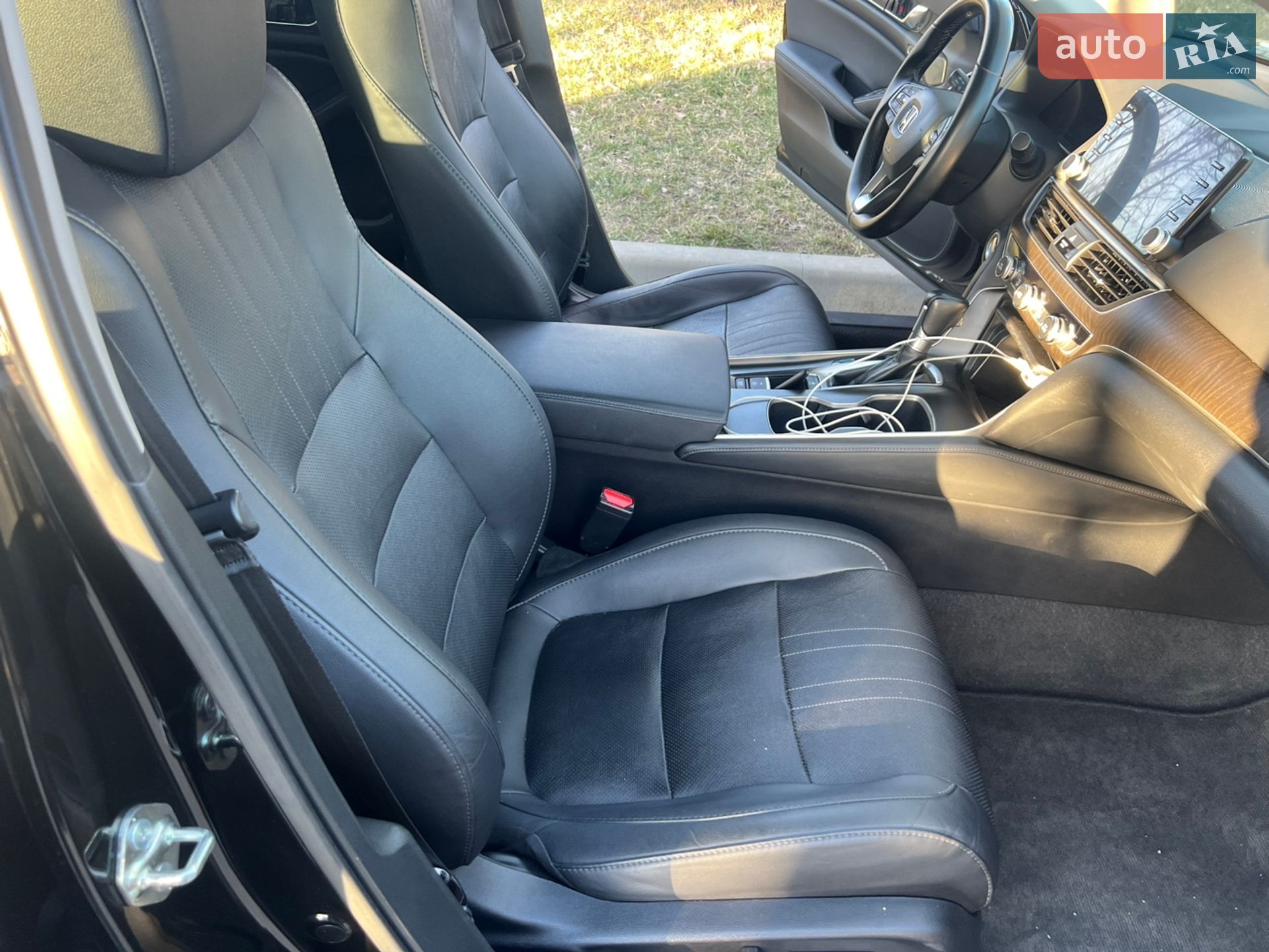 Honda Accord 2020 VIN 1HGCV1F55LA064719 фото оголошення 10 з 12