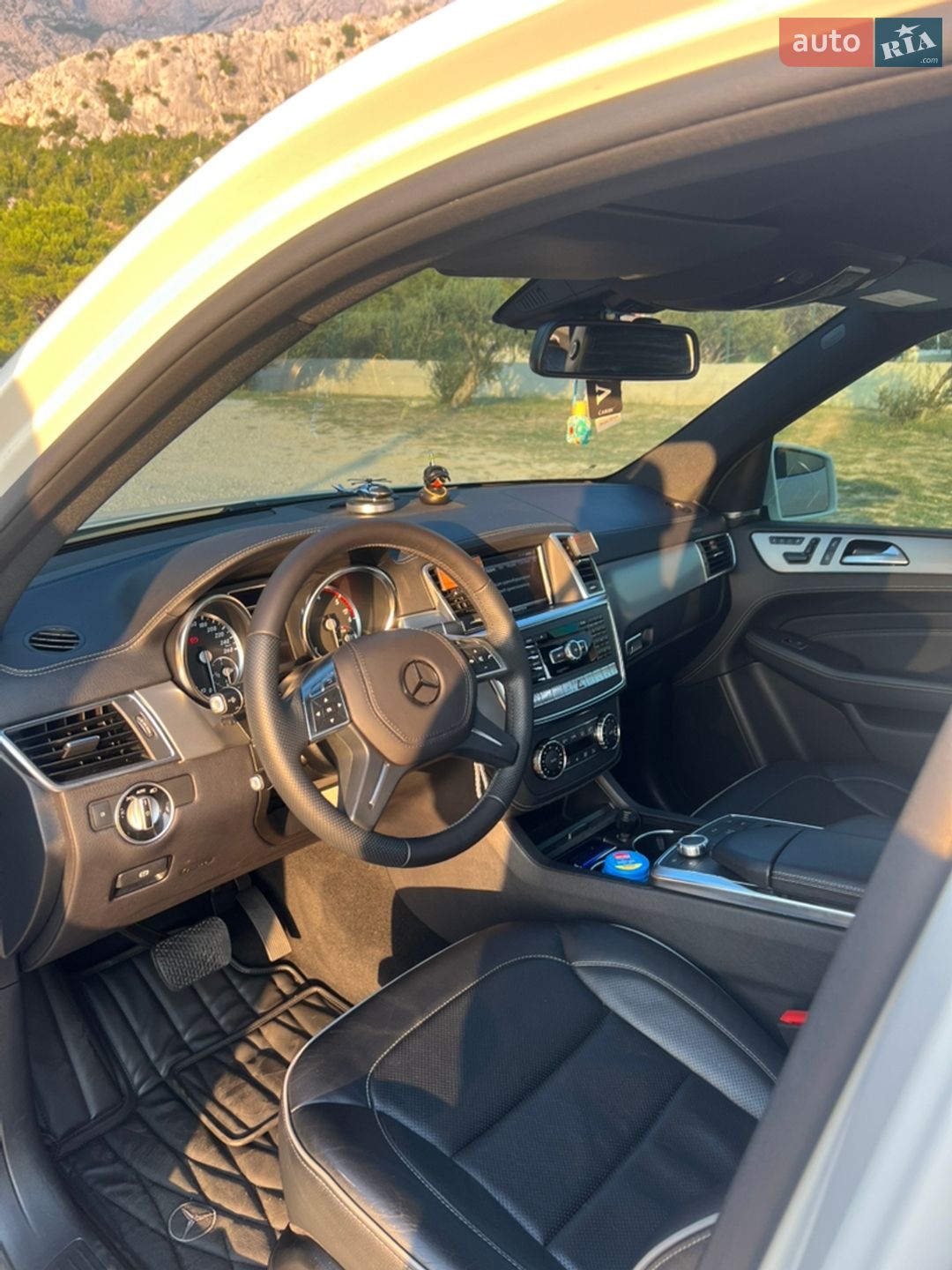 Mercedes-Benz M-Class 2012 VIN WDC1660241A157681 фото оголошення 12 з 18