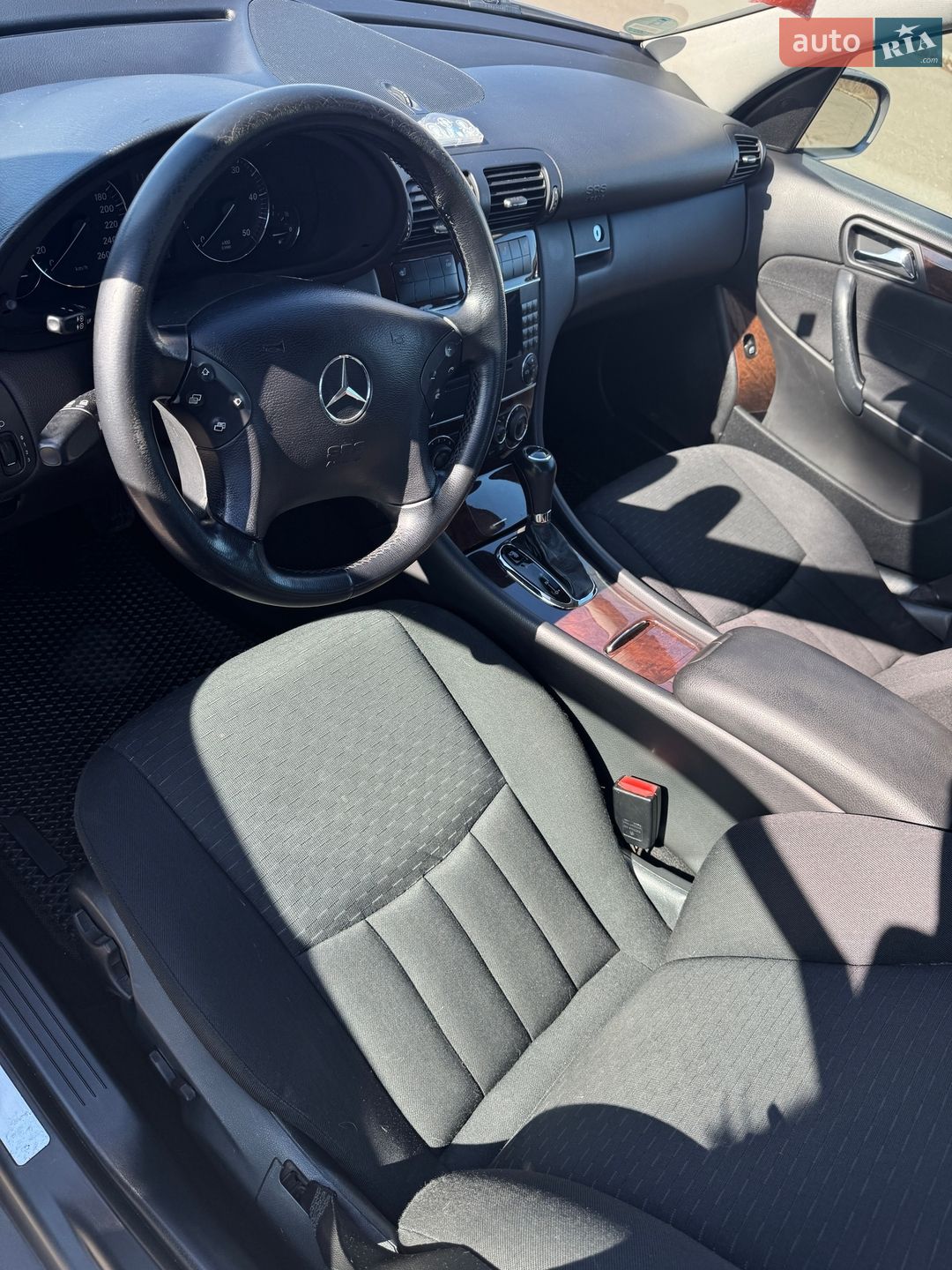 Mercedes-Benz C-Class 2004 VIN WDB2030071A685495 фото оголошення 15 з 27