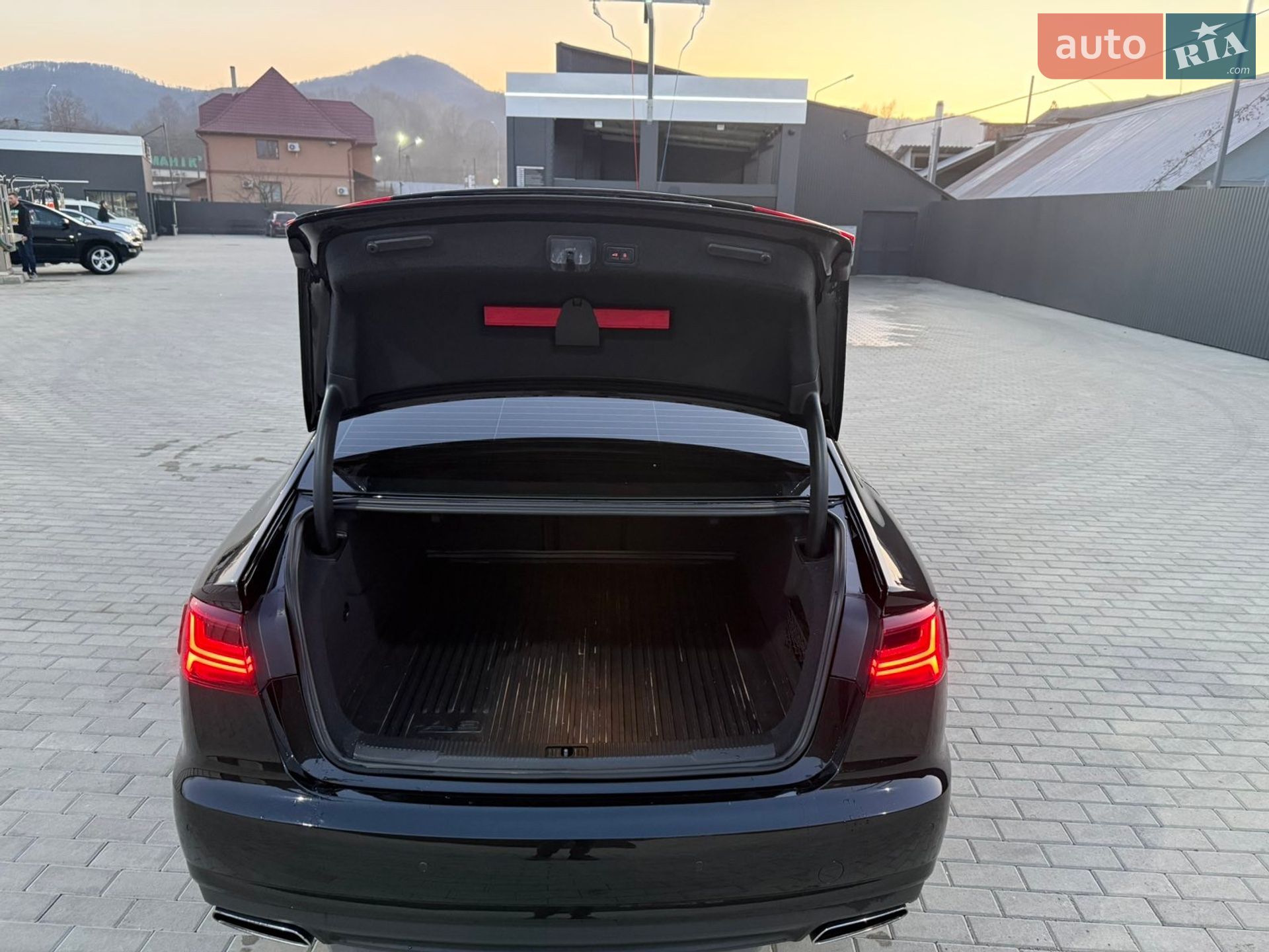 Audi A6 2016 VIN WAUZZZ4G9GN196698 фото оголошення 6 з 8