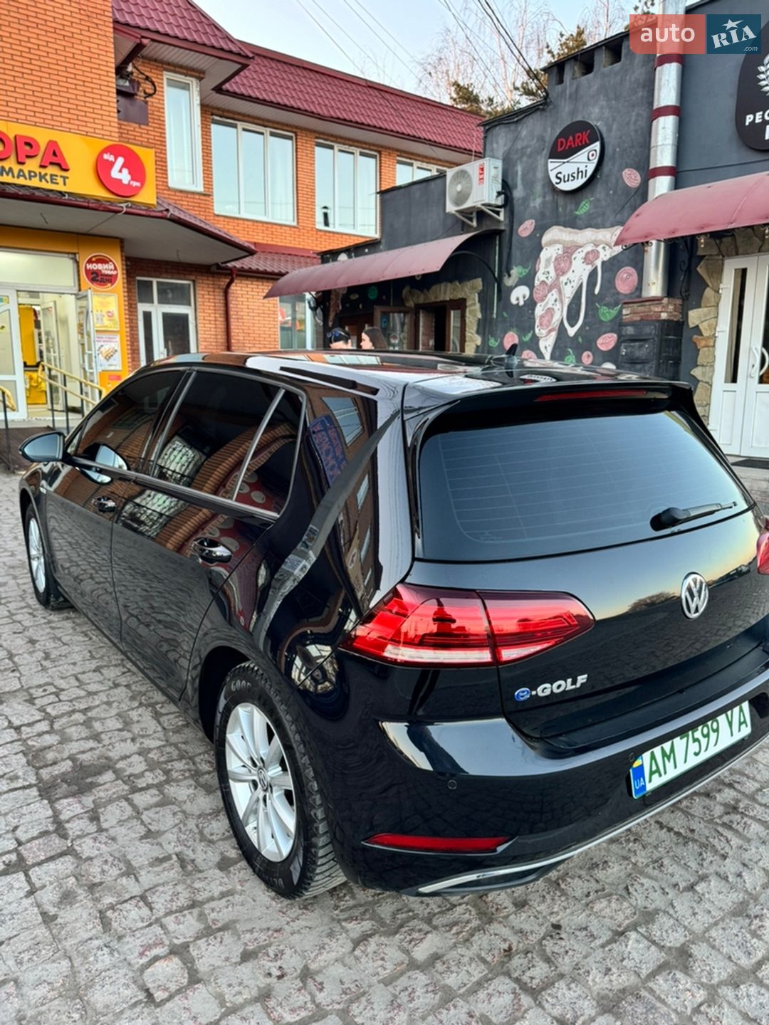 Volkswagen e-Golf 2018 VIN WVWZZZAUZJ8904028 фото оголошення 9 з 24