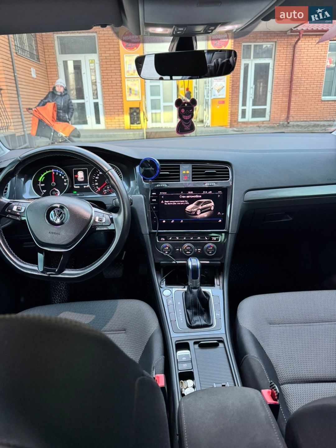 Volkswagen e-Golf 2018 VIN WVWZZZAUZJ8904028 фото оголошення 19 з 24