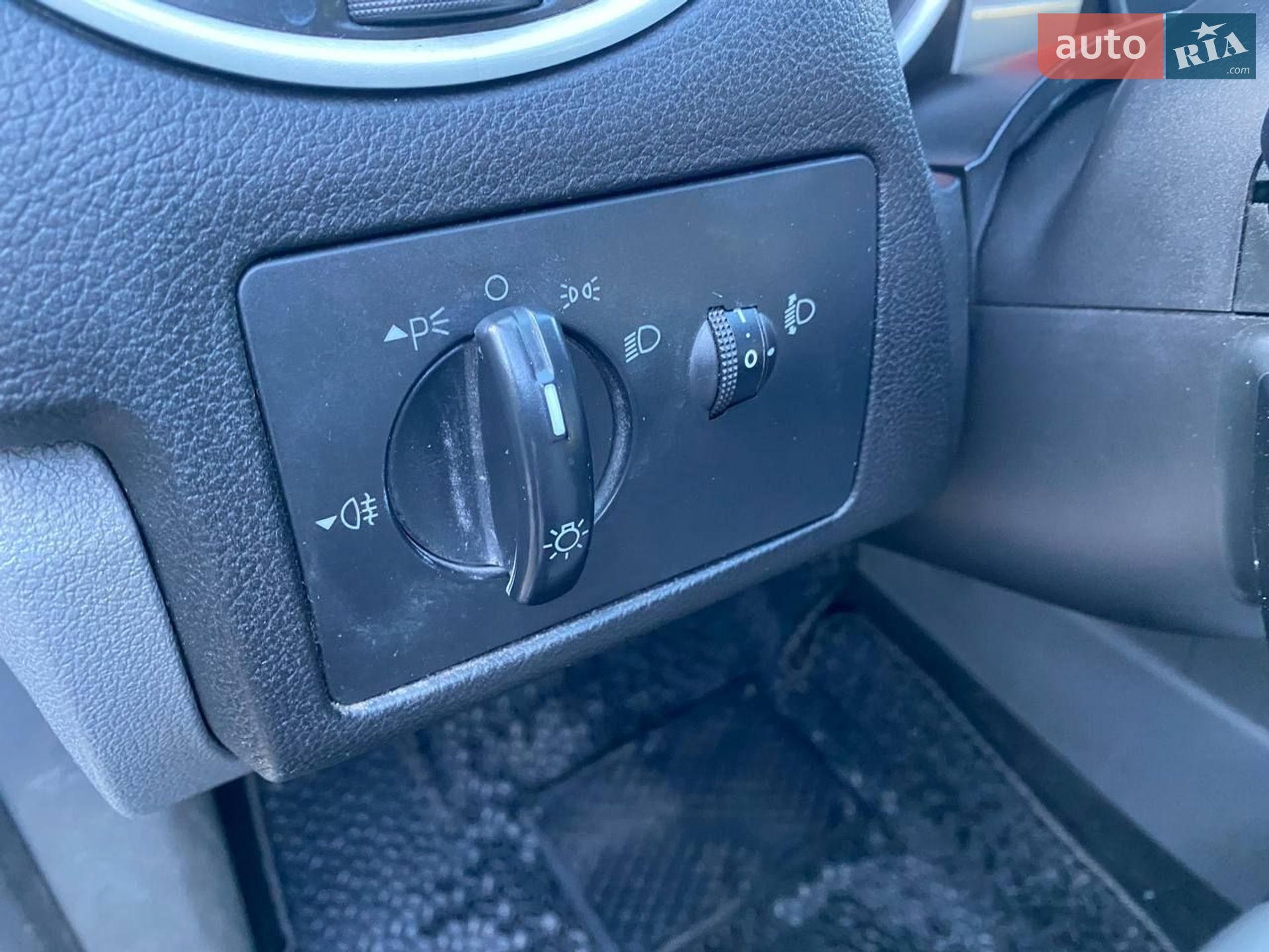 Ford Focus 2009 VIN WF0SXXGCDS9M09741 фото оголошення 17 з 25