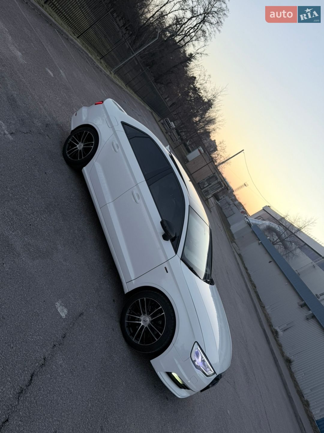 Audi A3 2015 VIN WAUA7GFFXG1005261 фото оголошення 2 з 25