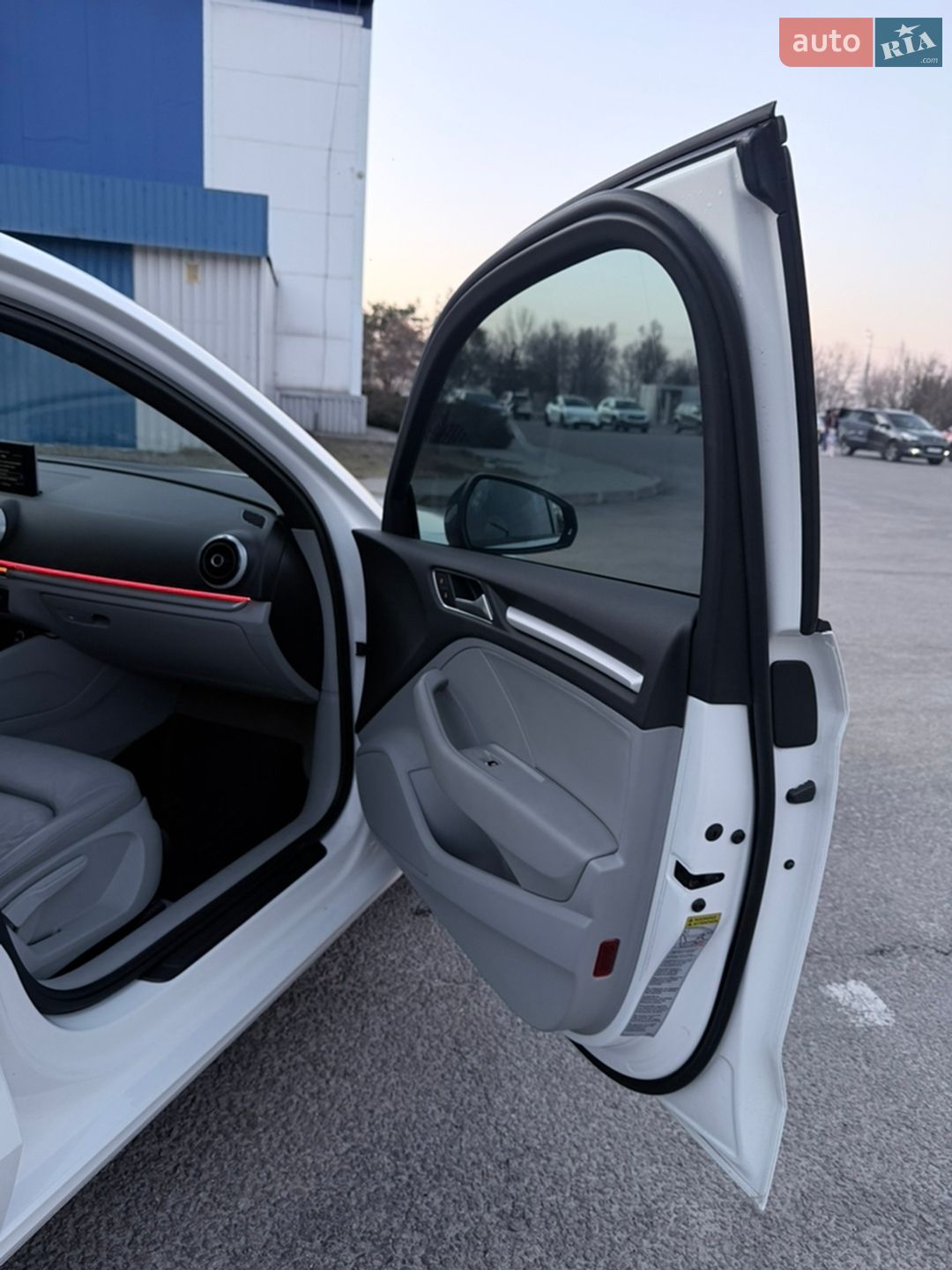 Audi A3 2015 VIN WAUA7GFFXG1005261 фото оголошення 5 з 25