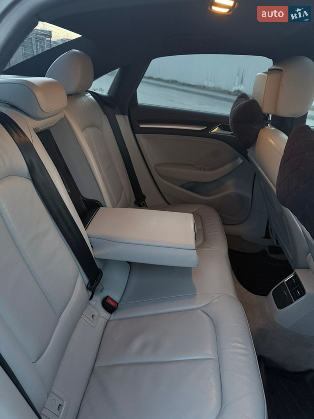 Audi A3 2015 VIN WAUA7GFFXG1005261 фото оголошення 10 з 25