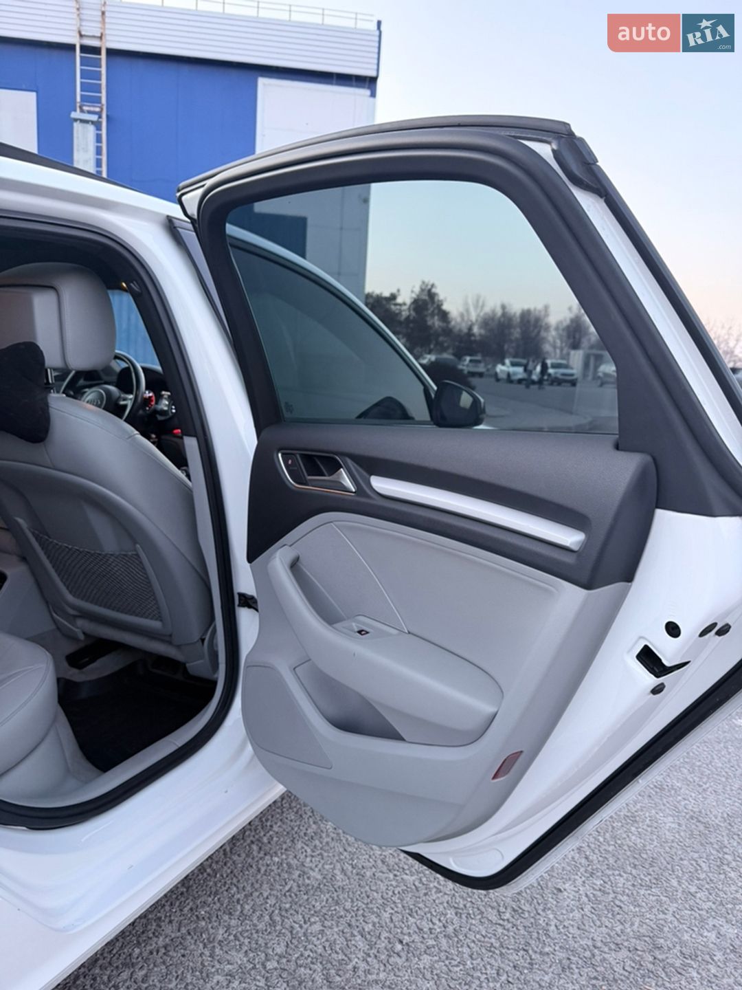 Audi A3 2015 VIN WAUA7GFFXG1005261 фото оголошення 12 з 25