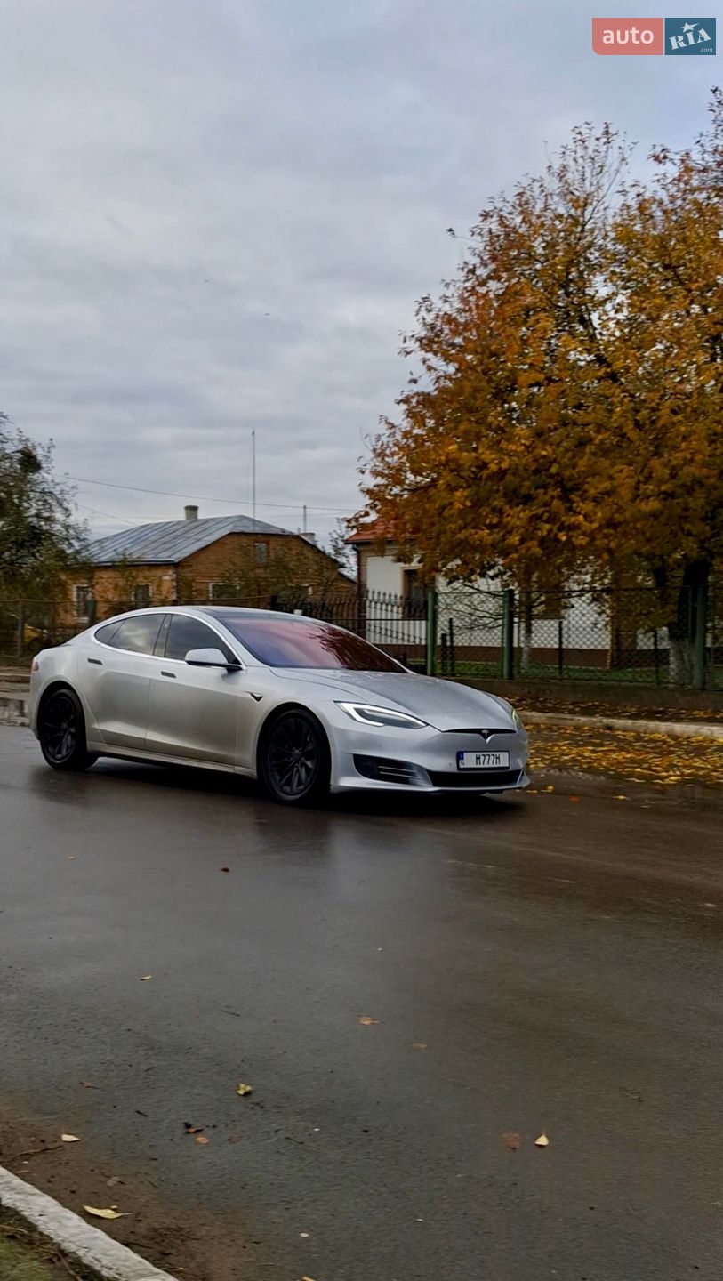 Tesla Model S 2017 VIN 5YJSA1E19HF210008 фото оголошення 11 з 12