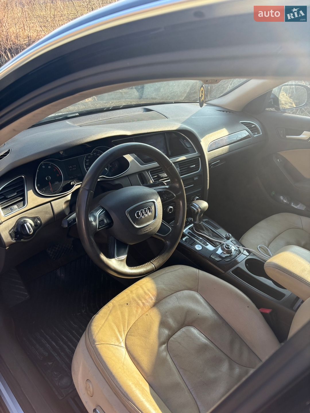 Audi A4 2013 VIN WAUEFAFL1DN035597 фото оголошення 7 з 25