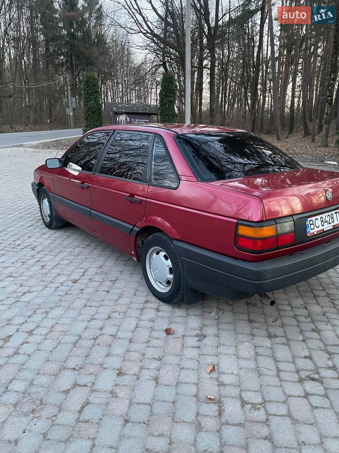 Volkswagen Passat 1988 VIN WVWZZZ31ZKE323329 фото оголошення 5 з 24
