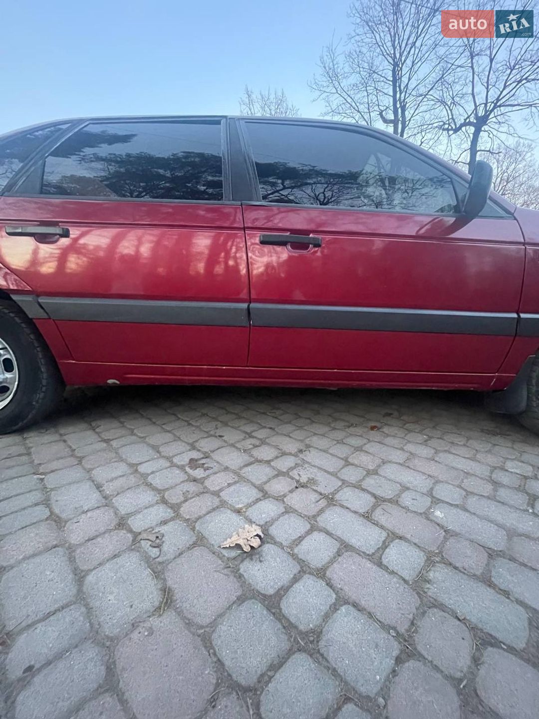 Volkswagen Passat 1988 VIN WVWZZZ31ZKE323329 фото оголошення 16 з 24