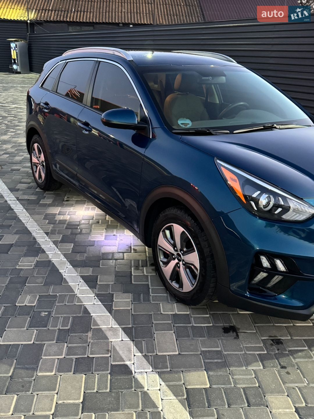 Kia Niro 2019 VIN KNDCB3LC0L5360813 фото оголошення 20 з 27
