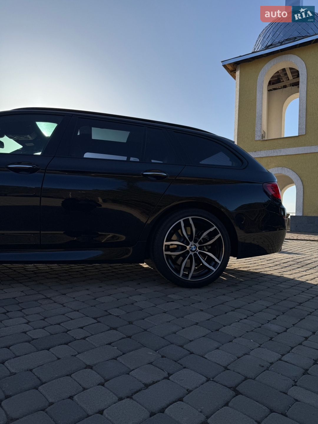 BMW 5 Series 2012 VIN WBAMW910X0DV11515 фото оголошення 12 з 126