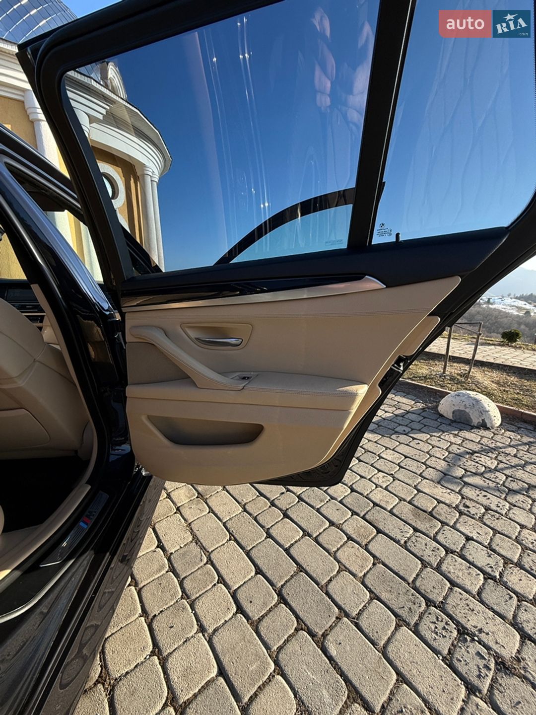 BMW 5 Series 2012 VIN WBAMW910X0DV11515 фото оголошення 38 з 126