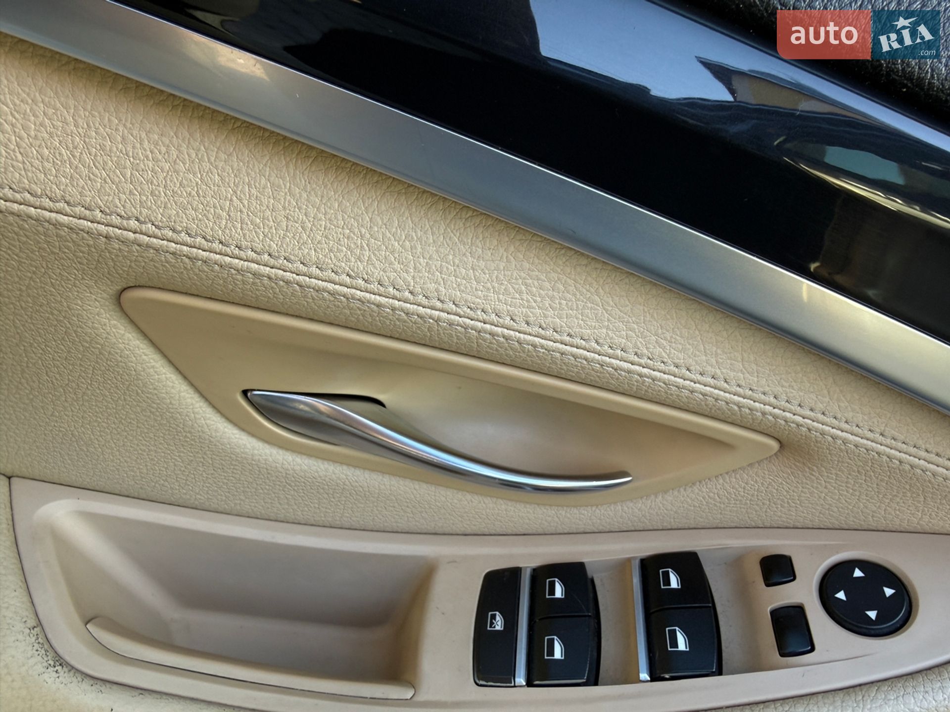 BMW 5 Series 2012 VIN WBAMW910X0DV11515 фото оголошення 61 з 126