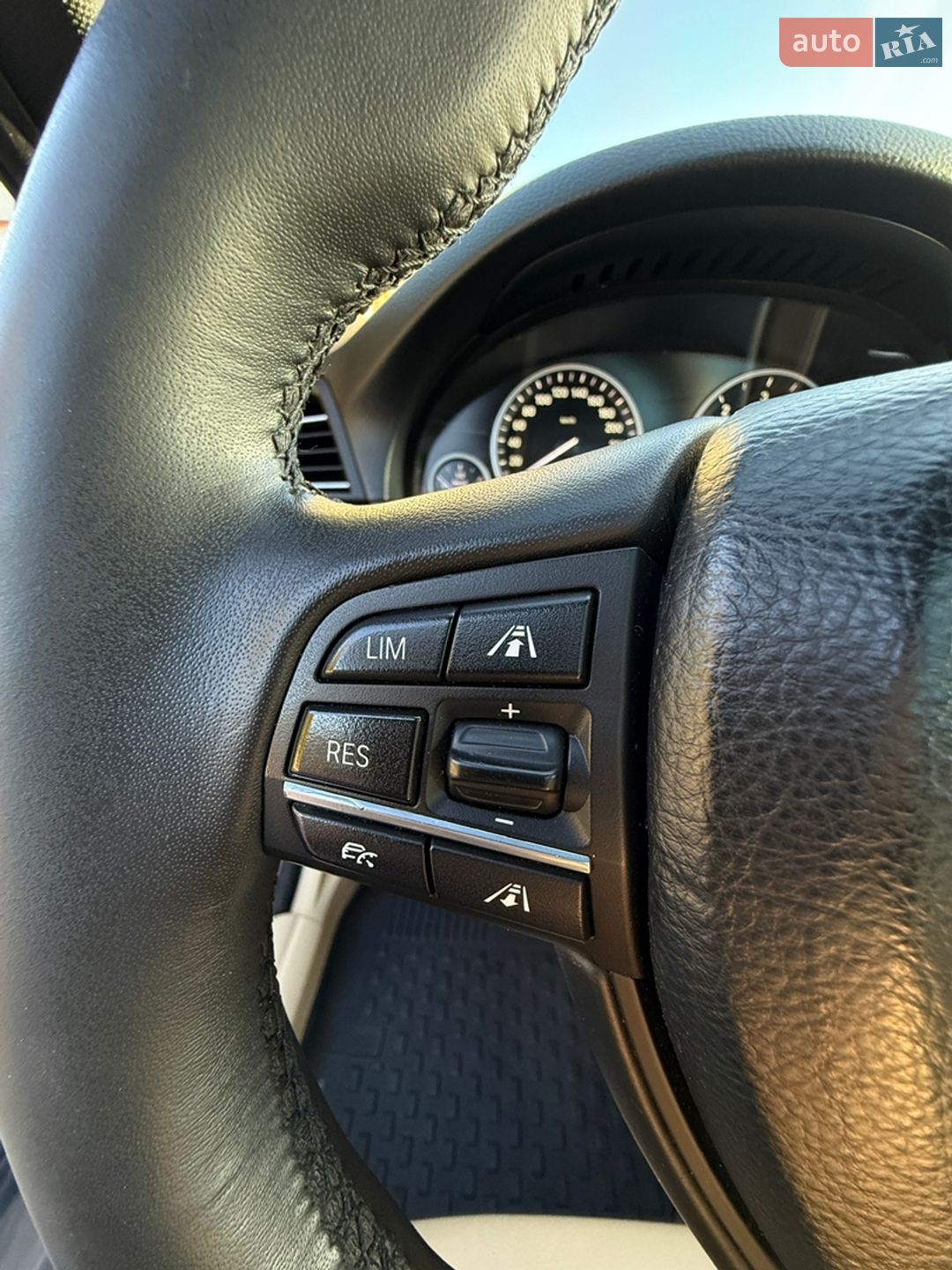 BMW 5 Series 2012 VIN WBAMW910X0DV11515 фото оголошення 66 з 126