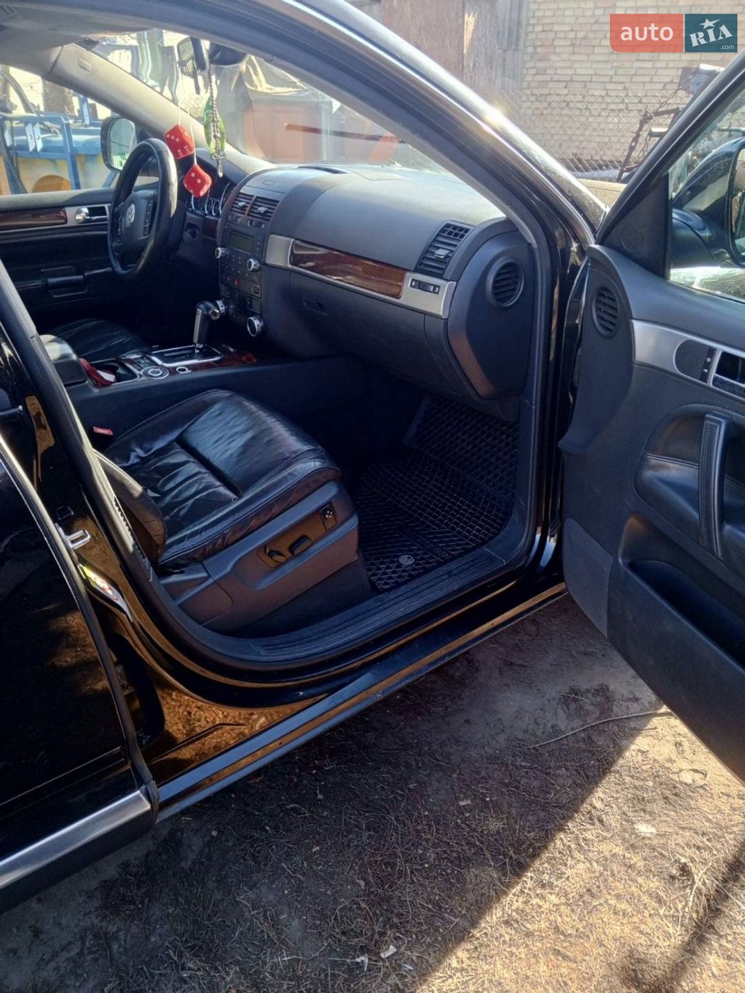 Volkswagen Touareg 2007 VIN WVGZZZ7LZ8Z000160 фото оголошення 17 з 23