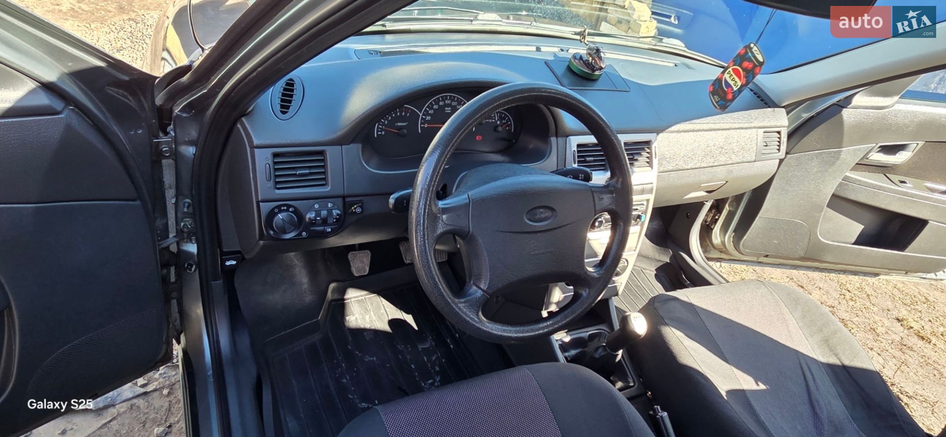 ВАЗ / Lada 2171 Priora 2011 VIN XTA217130C0075054 фото оголошення 11 з 21