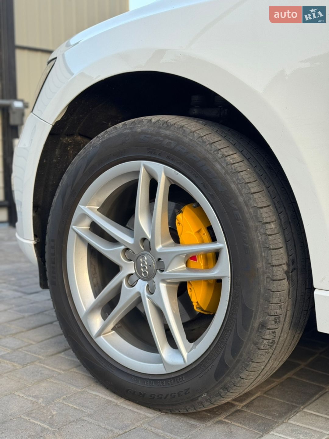 Audi Q5 2012 VIN WA1LFAFP9DA035815 фото оголошення 10 з 18