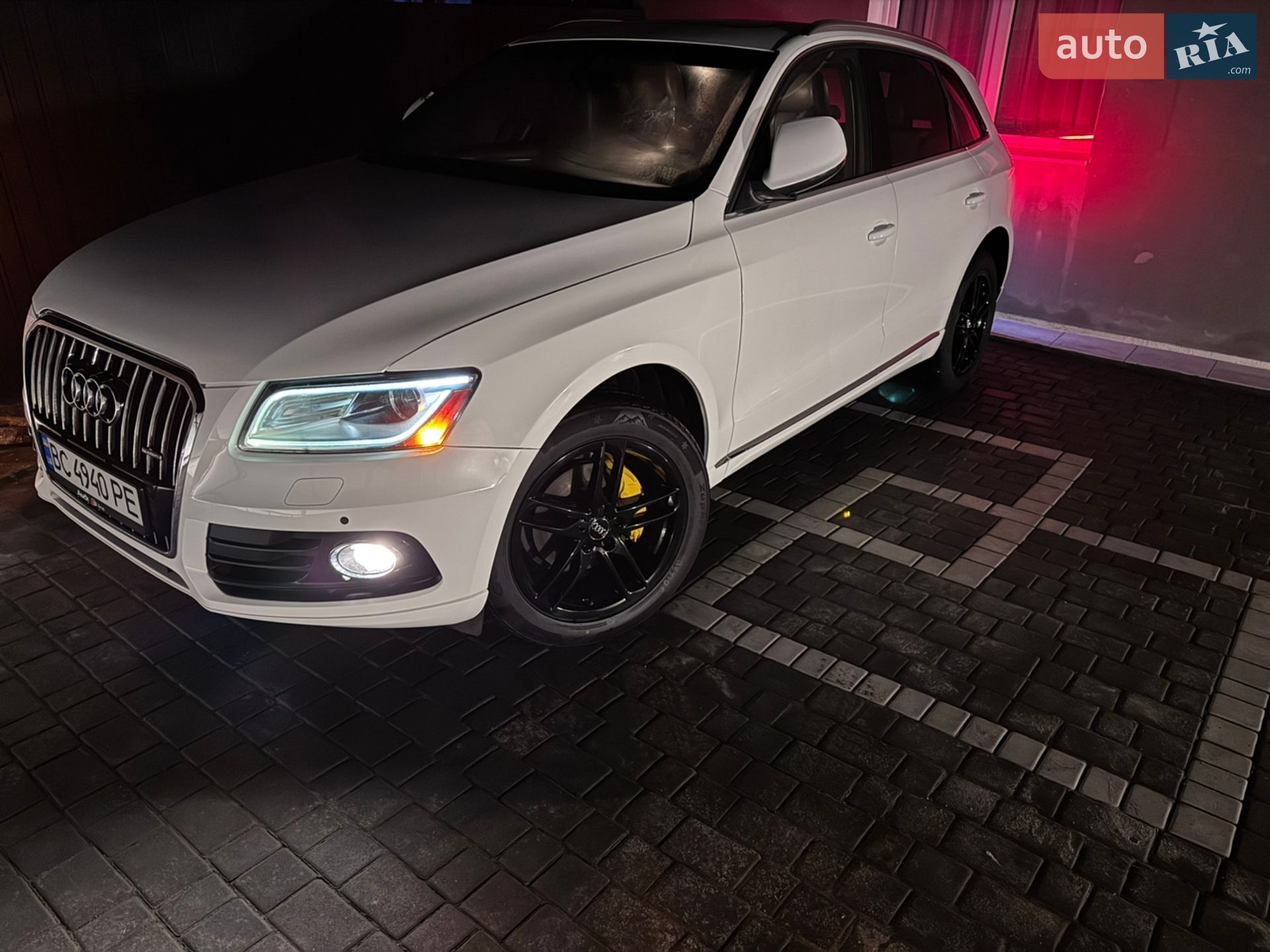 Audi Q5 2012 VIN WA1LFAFP9DA035815 фото оголошення 5 з 18